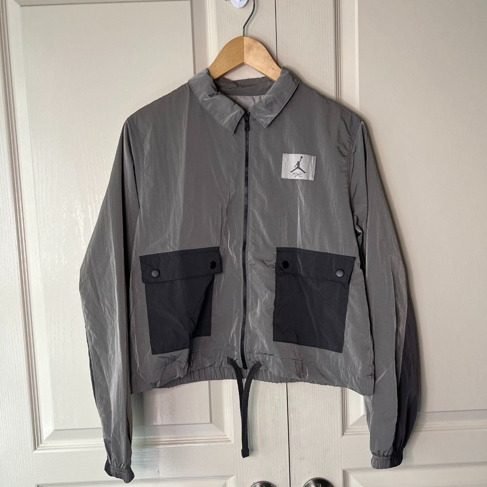 Jordan Nike Thunder Gray Essentials Crop Jacket Sz S NWT